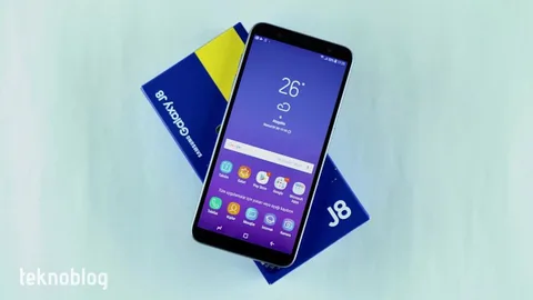 Video: Samsung Galaxy J8 Kutusundan Çıkıyor (Ön İnceleme)