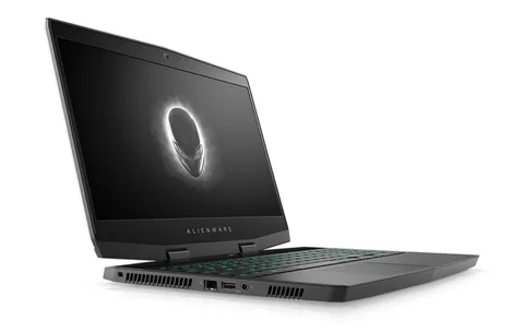 Alienware m15 ince ve hafif dizüstü oyun bilgisayarı ihtiyacına yanıt veriyor