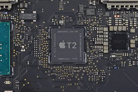 Apple T2 yongasıyla ortam dinlemesini engelleyebileceğini belirtiyor