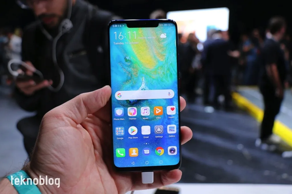 Huawei Mate 20 Pro için BOE üretimi OLED ekranı tercih etmiş