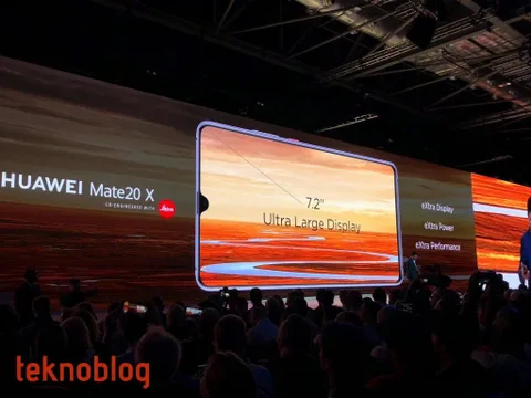 Huawei Mate 20 X 7.2 inçlik devasa ekranıyla geliyor