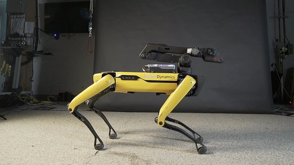 Boston Dynamics şimdi de Spot’u dans ettiriyor – Video