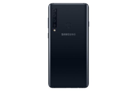 Samsung Galaxy A9: Dünyanın dört arka kameralı ilk telefonu tanıtıldı
