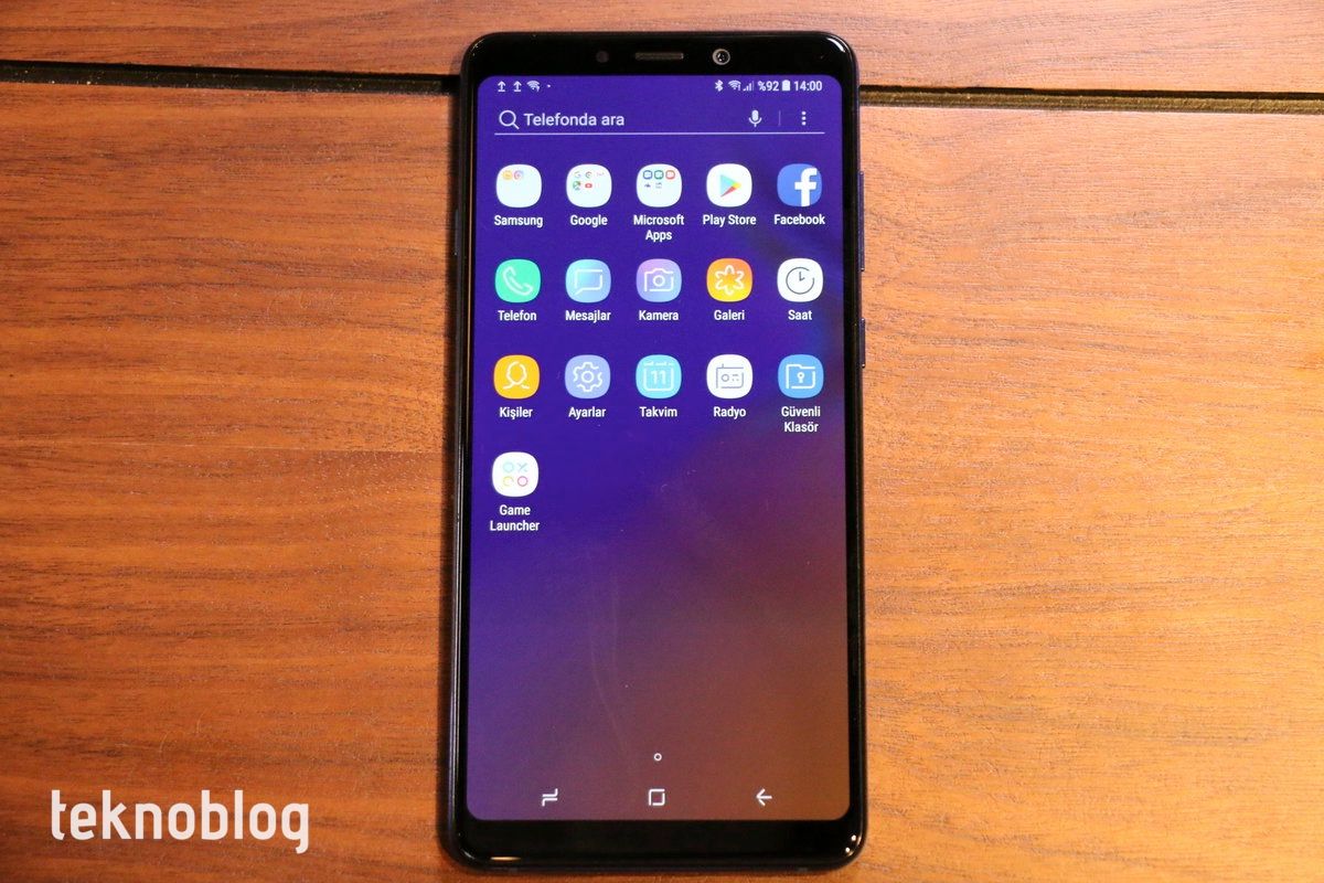 Samsung Galaxy A9 Ön İnceleme