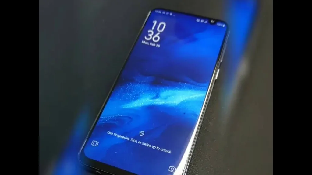 ZenFone 6’nın köşesindeki garip çentiği doğrulayan yeni fotoğraflar var