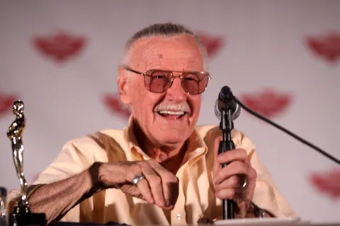 Stan Lee yaşamını yitirdi