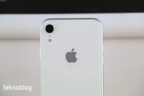 Apple Qualcomm ile uzlaşmadan önce Intel’in 5G liderini transfer etmiş