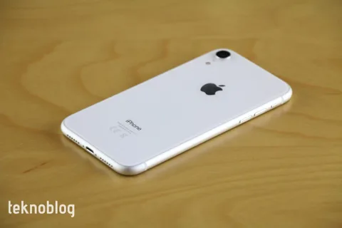 iPhone XR’ın takipçisi yeni renk seçenekleriyle gelecek