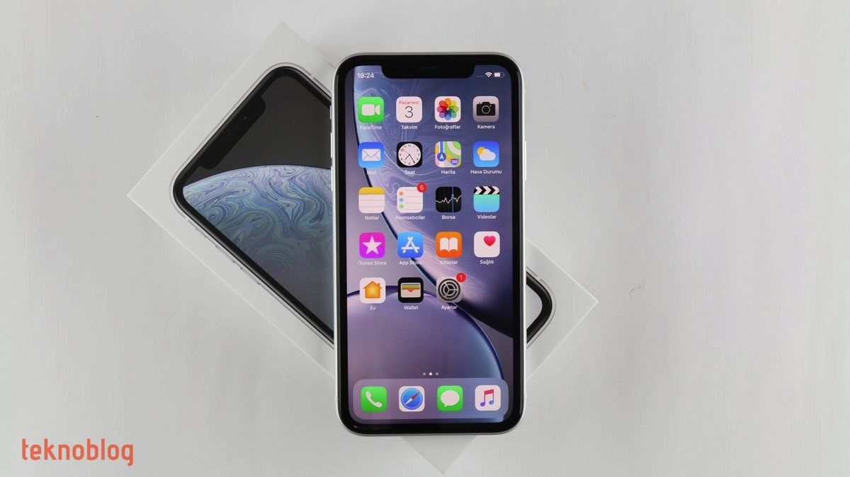 iphone xr kutu açılımı