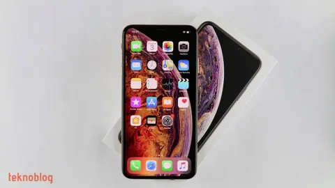 iOS 12.1.2 hücresel bağlantıyla ilgili sorunları çözüyor