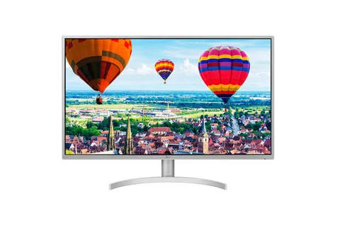 LG 32QK500-W monitör uygun fiyatla 1440p çözünürlük sunuyor