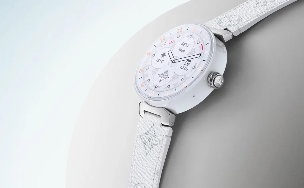 Louis Vuitton’un pahalı akıllı saatine 2019 güncellemesi