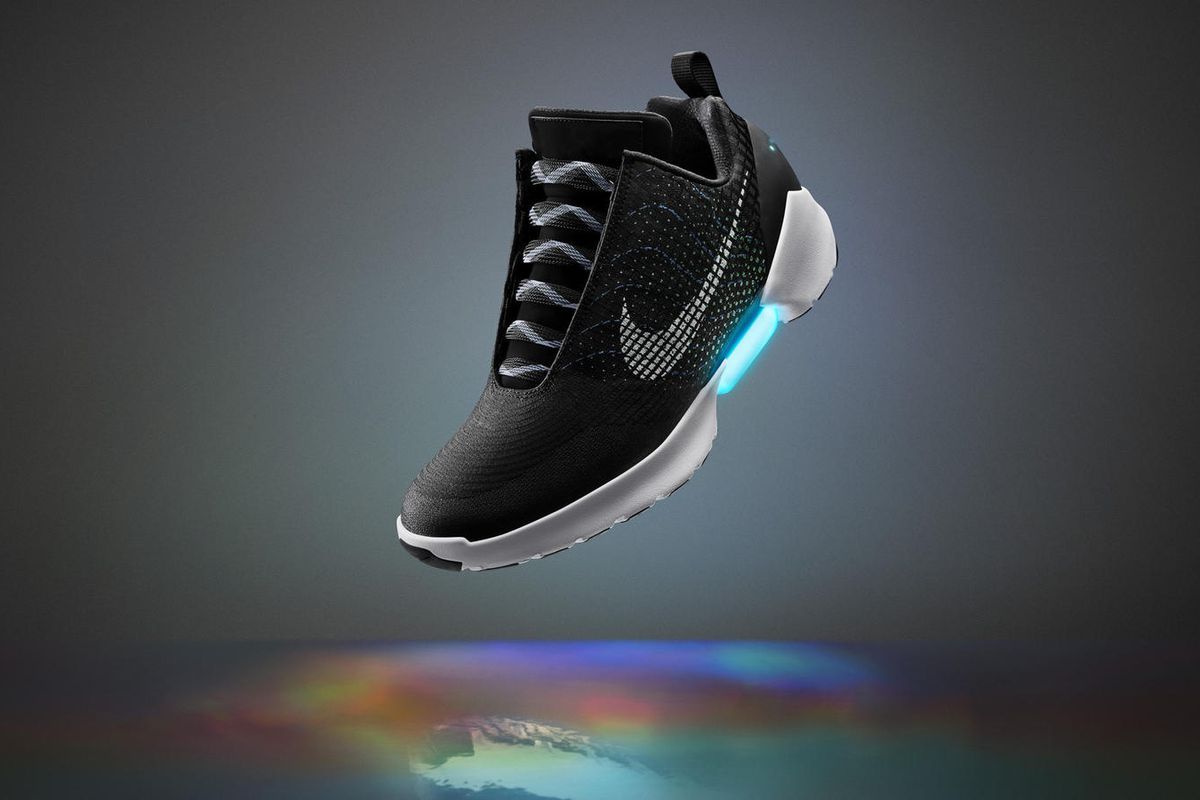 nike hyperadapt