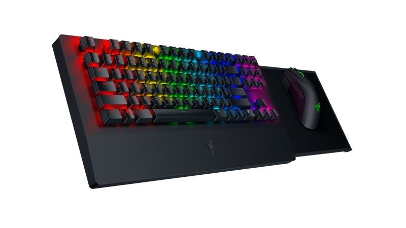Razer Xbox One için hazırladığı klavye ve fare setinin fiyatını açıkladı