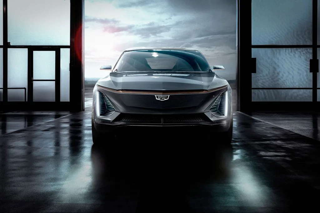 Cadillac ilk elektrikli otomobilinin fotoğraflarını paylaştı