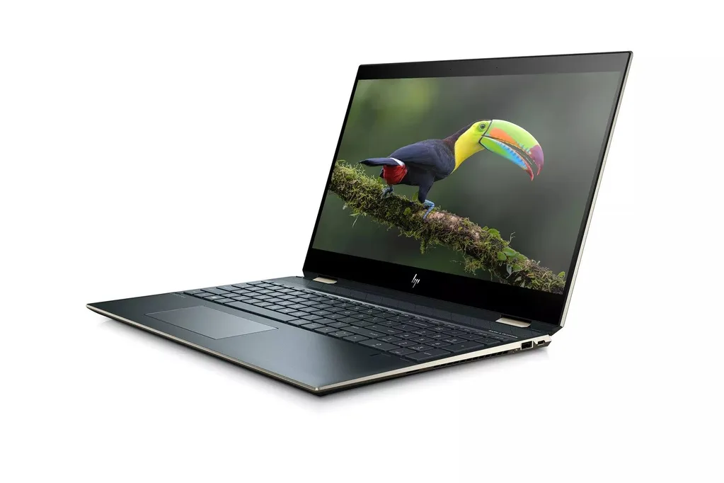 HP Spectre x360 15 ile OLED ekran seçeneğine geri dönüş yapıyor