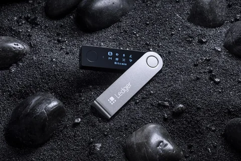 Ledger Nano X kripto para cüzdanı mobil cihazlara da bağlanabiliyor