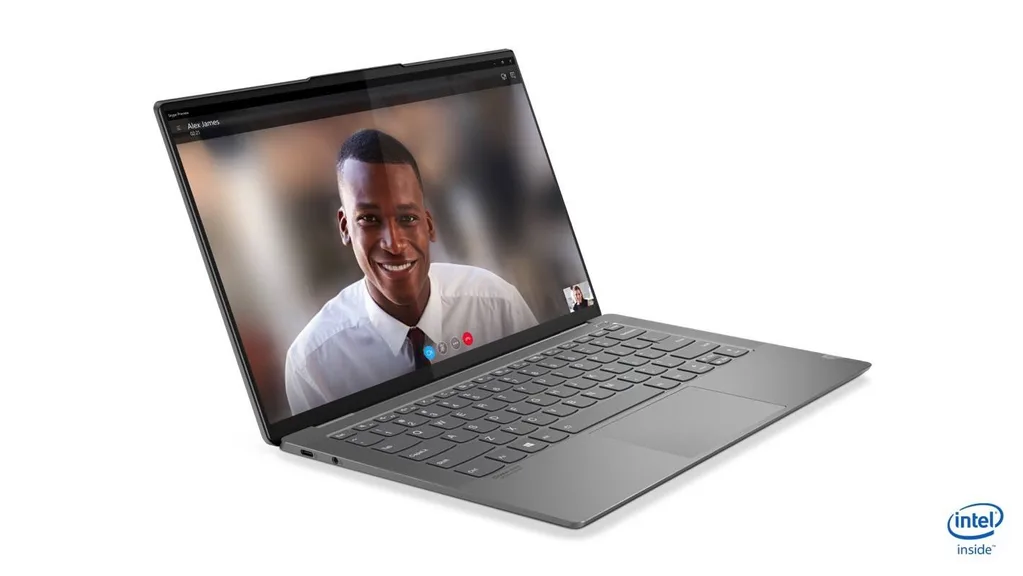 Lenovo Yoga S940 ekranıyla bakışları üstünde topluyor