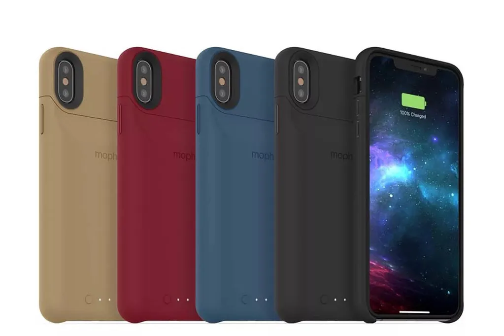 Mophie Juice Pack Access Lightning kulaklığı kullanmaya izin veriyor