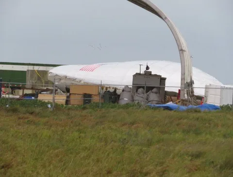 SpaceX Starship için çalışmalarını iki koldan yürütüyor