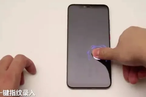 Xiaomi daha büyük boyutlu ekran içi parmak izi sensörünü gösterdi