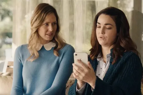 Apple’ın son iPhone reklamında portre modu iki annenin arasını açıyor – Video