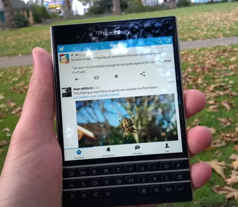 BlackBerry patent ihlâli iddiasıyla şimdi de Twitter’ın peşine düştü