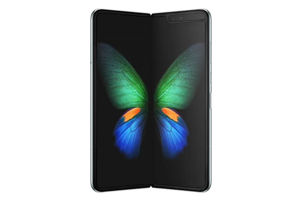 Galaxy Fold videosunda ekranın ortasındaki kırışıklık dikkat çekici – Video