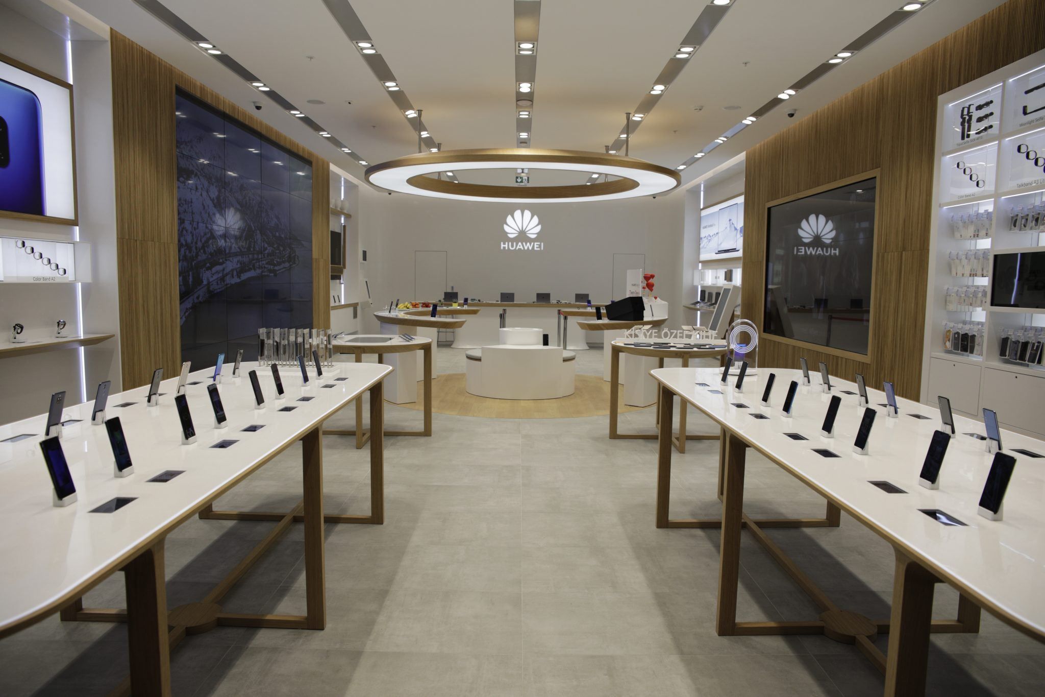 huawei deneyim mağazası