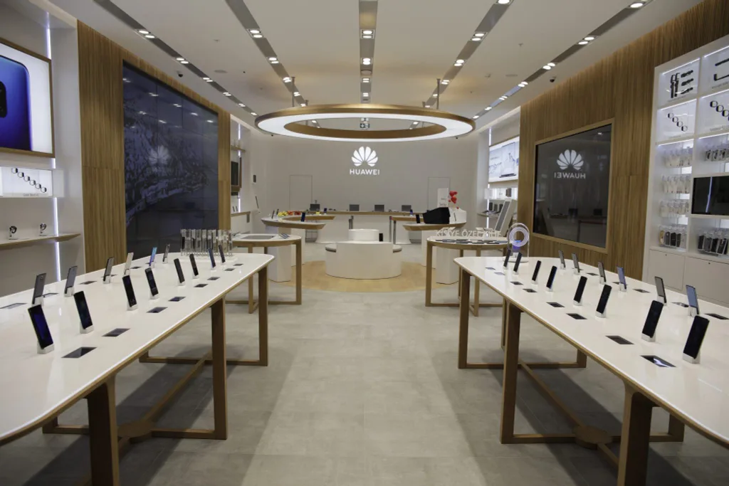 İstanbul’da açılacak Huawei Deneyim Mağazası’ndaki özel indirimler