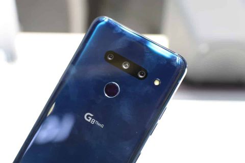 lg g8 thinq snapdragon 875