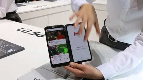 LG’den yeni bir çift ekranlı telefon sinyali