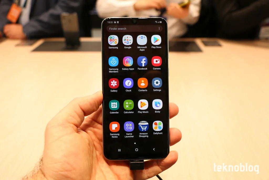 Samsung Galaxy A50 güncellemesi dokunmatik ekranı iyileştiriyor