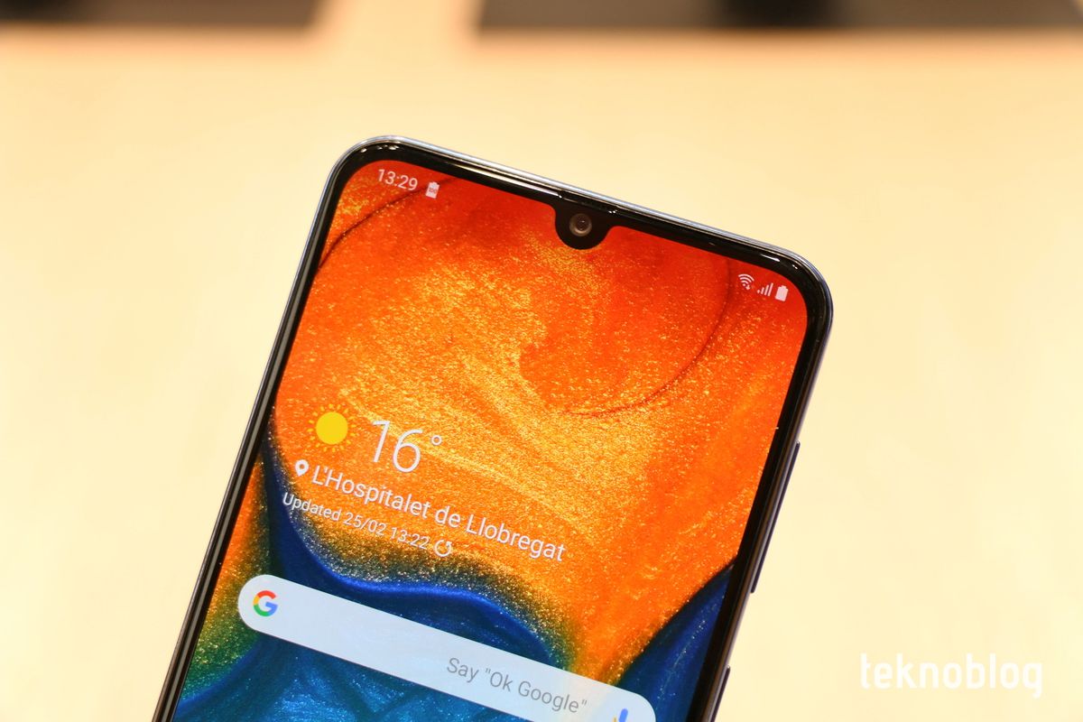 Samsung Galaxy A30 ve Galaxy A50 Ön İnceleme – Video