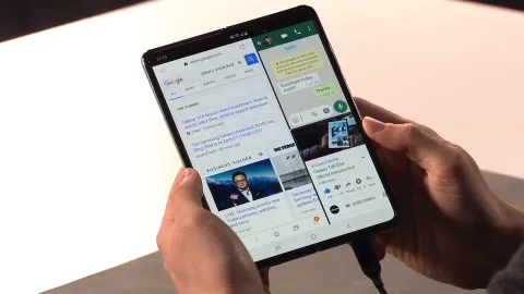 Galaxy Fold Samsung’un 3.5mm kulaklık jakı taşımayan ilk telefonu