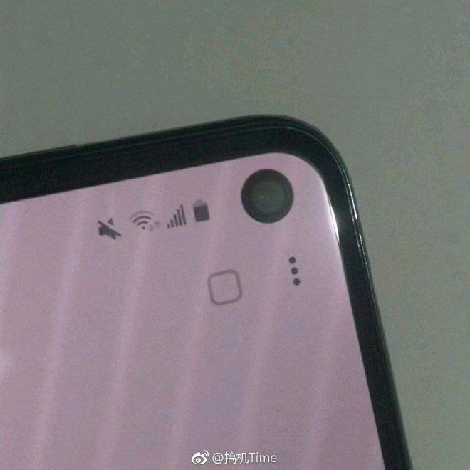 Galaxy S10 ailesinin en küçük üyesinin adı ve fotoğrafları ortaya çıktı