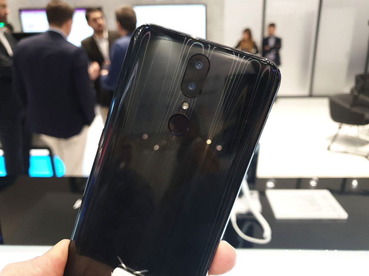 Vestel Venus V7 Ön İnceleme – Video