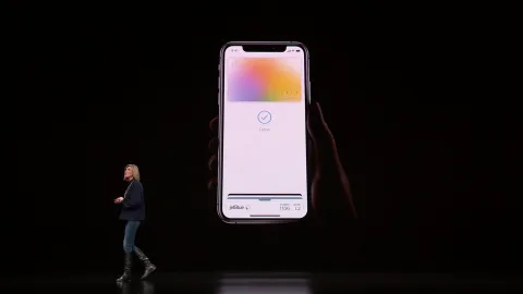 Apple Card kredi kartı başvuruları için tarih verildi
