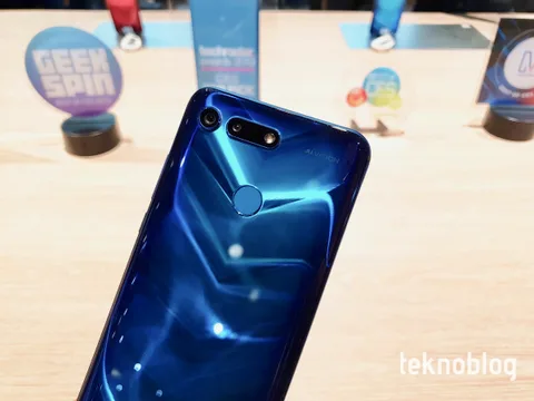 Honor 5G dönemine View 30 ile birlikte girecek