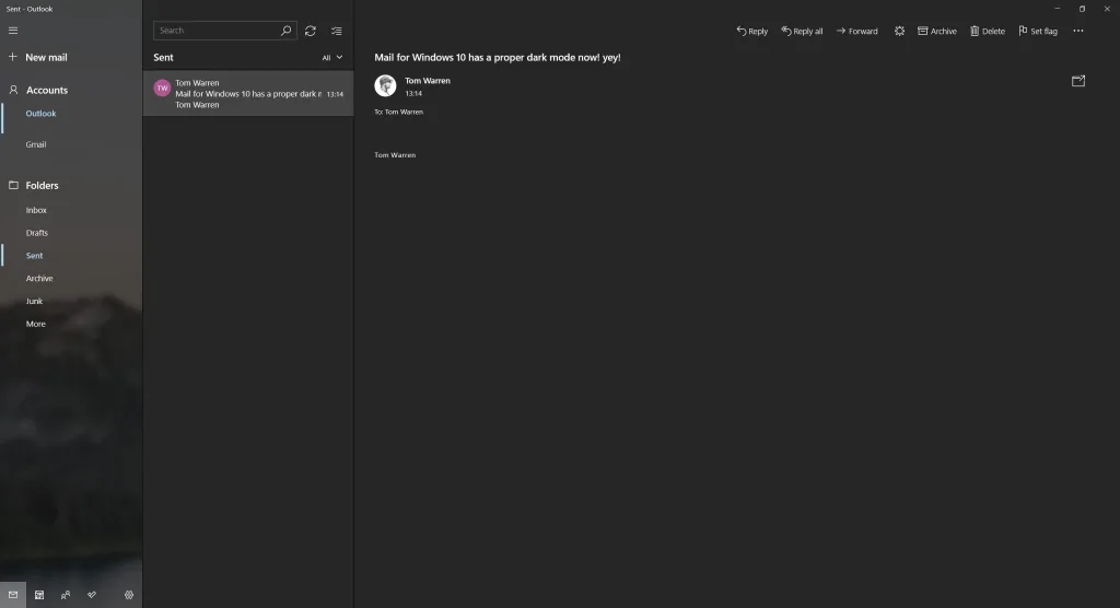 Windows 10 Posta uygulamasına koyu mod geldi