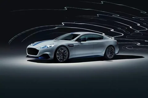 Aston Martin’in ilk elektrikli otomobili Rapide E sonunda ortaya çıktı