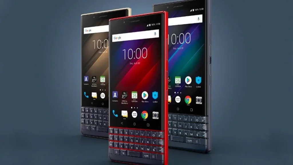 BlackBerry telefonları yeni bir üretici ile geri dönüyor