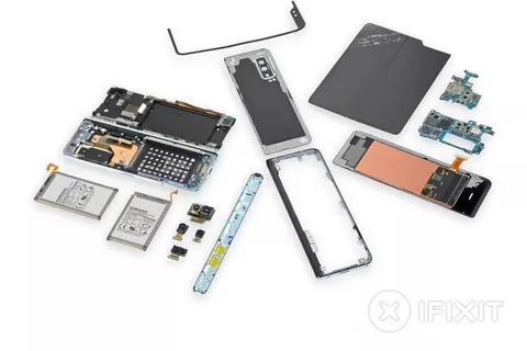 Galaxy Fold’un katlanabilir ekranının kusuru tespit edildi