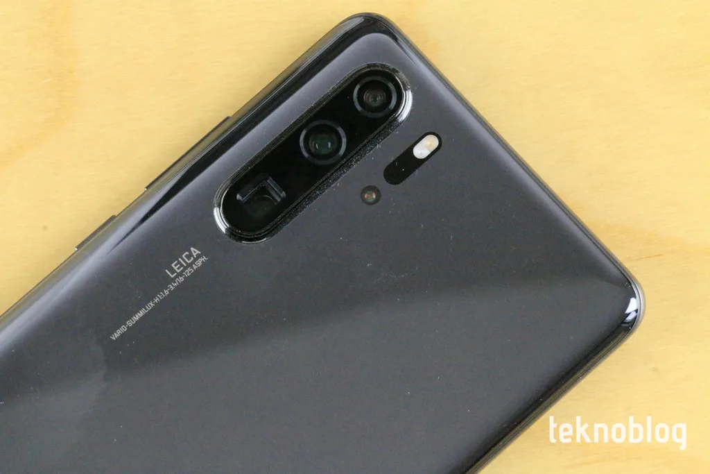İşte Huawei P30 Pro’nun yüksek yakınlaştırma yapan periskop kamerası