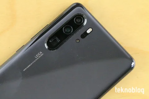 İşte Huawei P30 Pro’nun yüksek yakınlaştırma yapan periskop kamerası