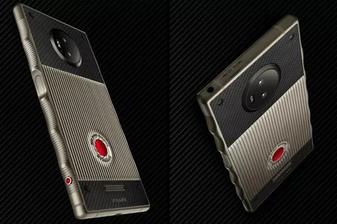 Titanyum RED Hydrogen One sonunda sahipleriyle buluşuyor