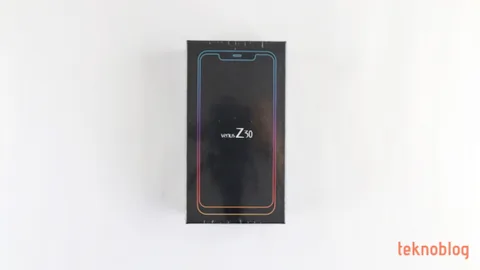Video: Vestel Venus Z30 Kutusundan Çıkıyor