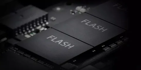 Apple Toshiba’nın bellek birimindeki hisselerini satıyor