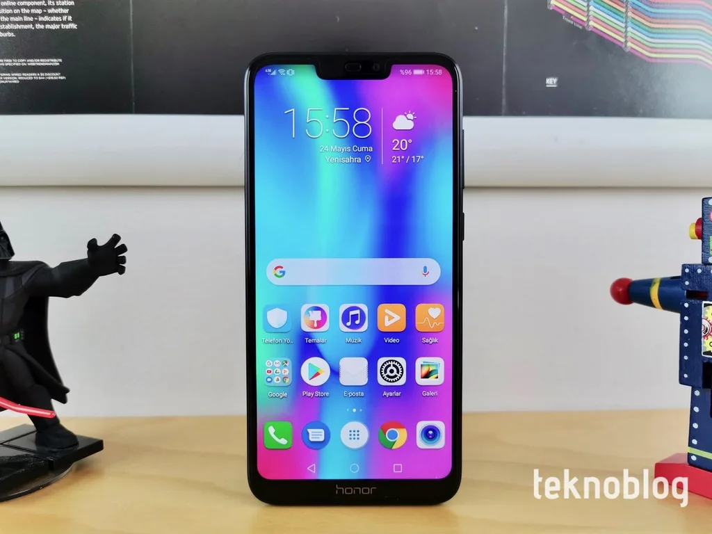 Honor 8C İncelemesi