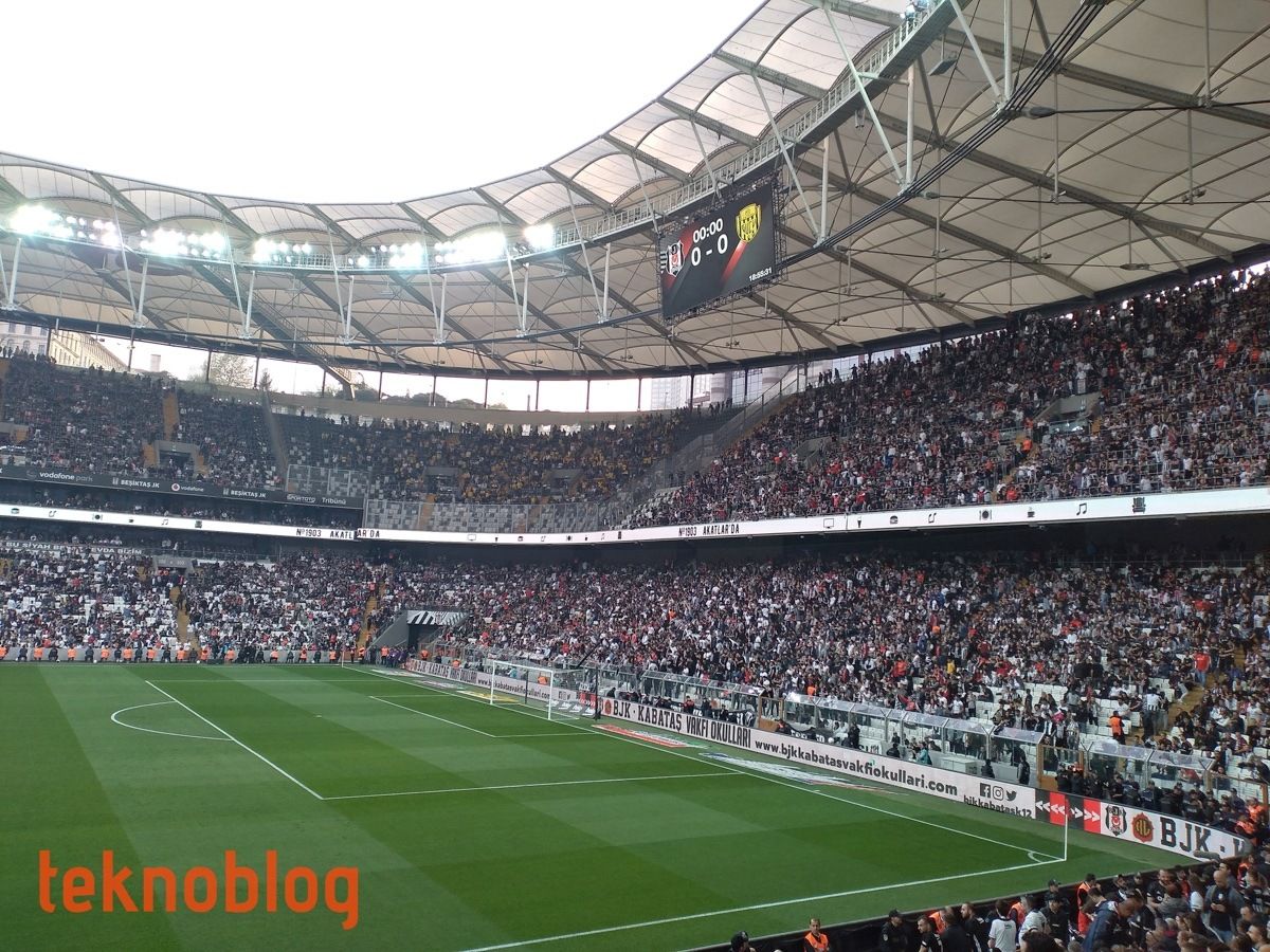 Honor 8C İncelemesi